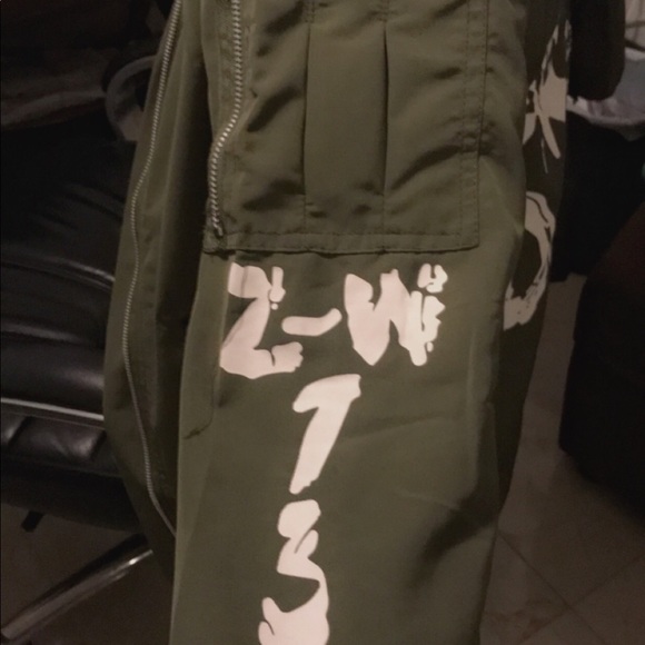 Light Jacket - Picture 6 of 9